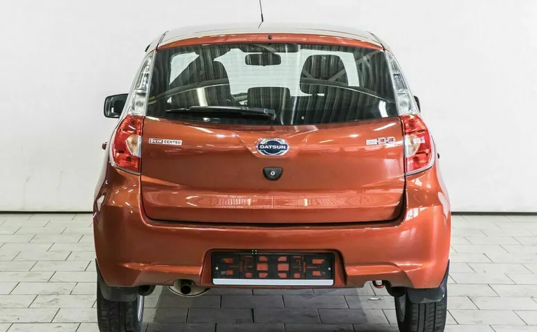 Datsun mi-do