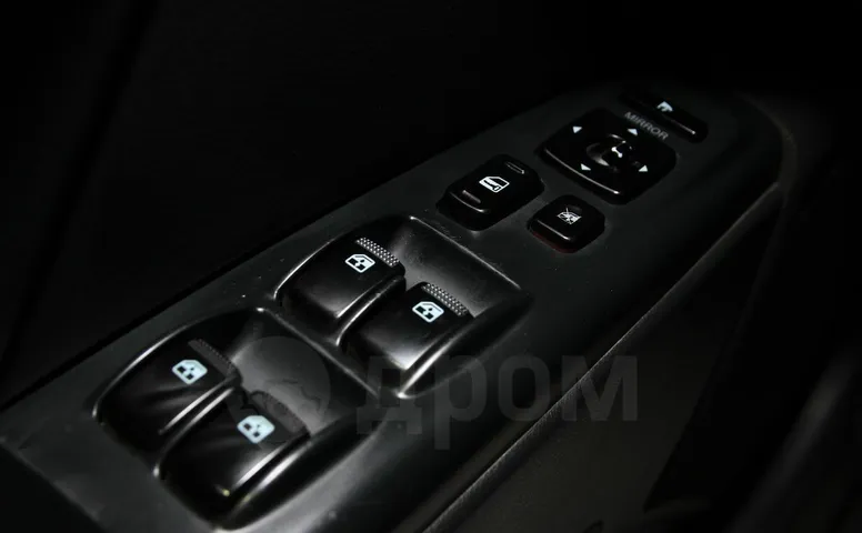 Hyundai Grandeur, 4 поколение
