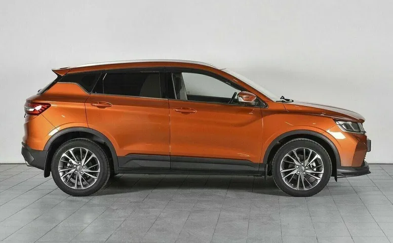 Geely coolray