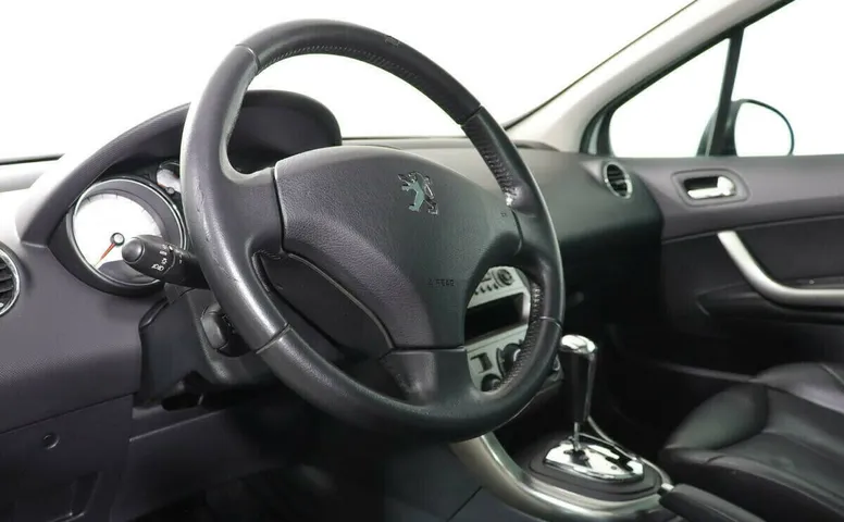 Peugeot 308 I