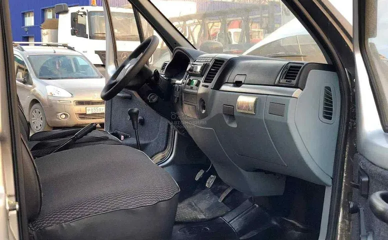 ГАЗ 3302
