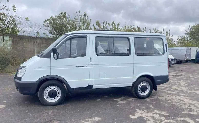 ГАЗ Соболь (2217)