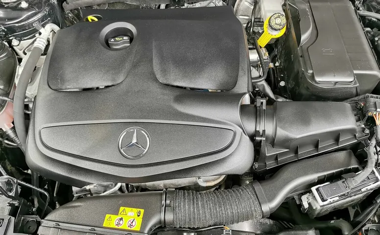 Mercedes-Benz GLA 250 7G-DCT 4MATIC (211 л.с.) Особая серия Черный