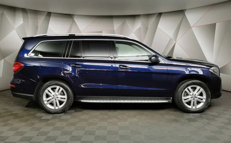 Mercedes-Benz GLS 400 4MATIC 9G-TRONIC (333 л.с.) Особая серия Синий