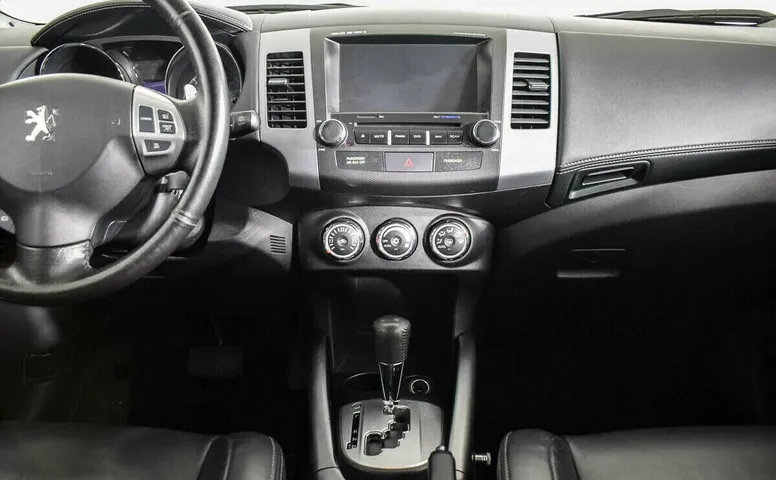 Peugeot 4007 I