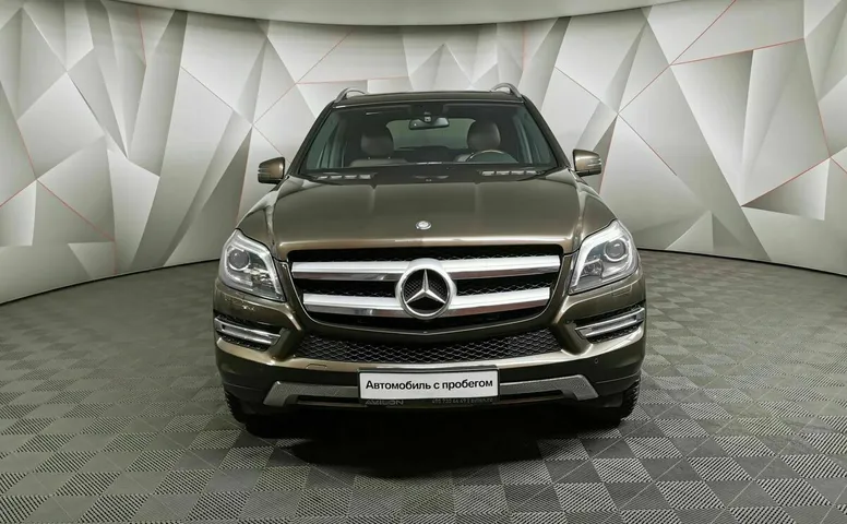 Mercedes-Benz GL GL 350 BlueTec 7G-Tronic Plus 4Matic (249 л.с.) Коричневый