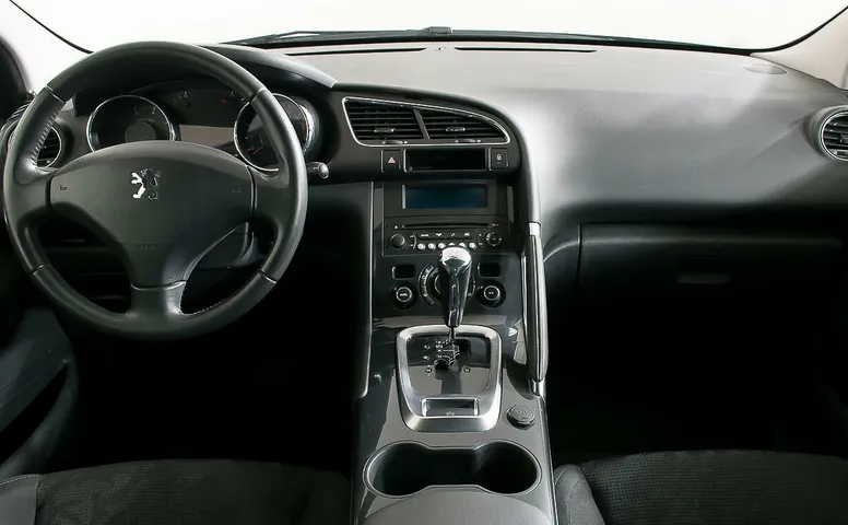 Peugeot 3008 I