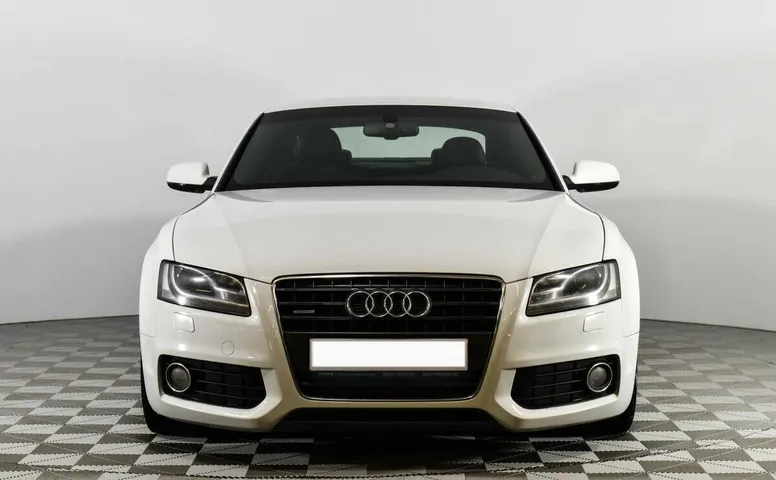Audi A5 I (8T)