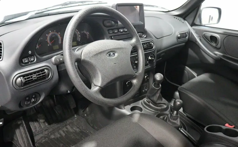  Lada (ВАЗ) Niva I Рестайлинг (Travel)