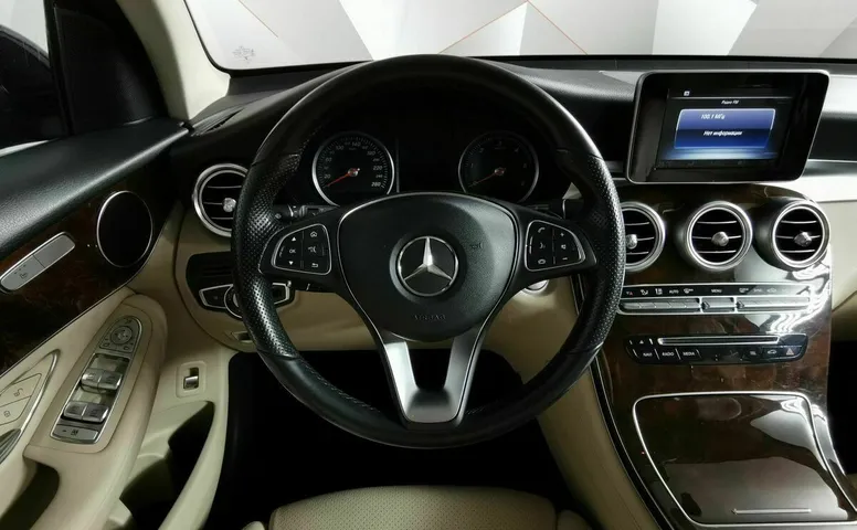 Mercedes-Benz GLC 250 d 9G-TRONIC 4MATIC (204 л.с.) Особая серия Черный