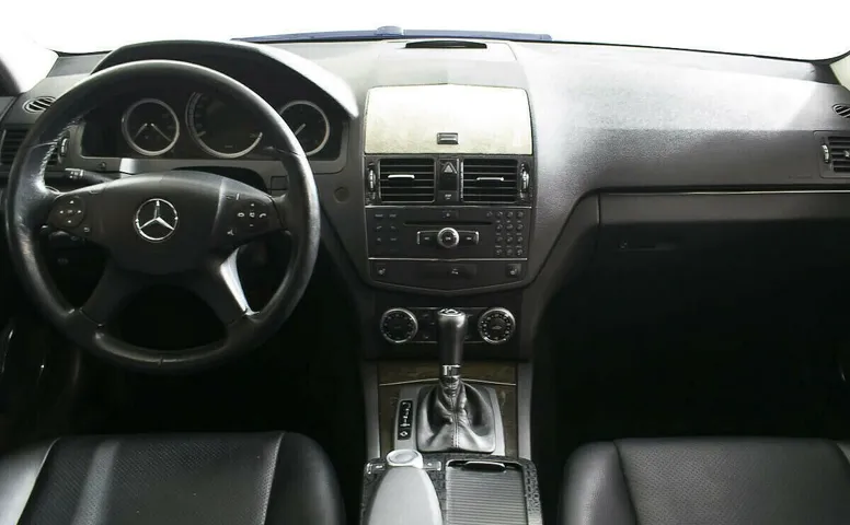 Mercedes-Benz C-Класс III (W204)