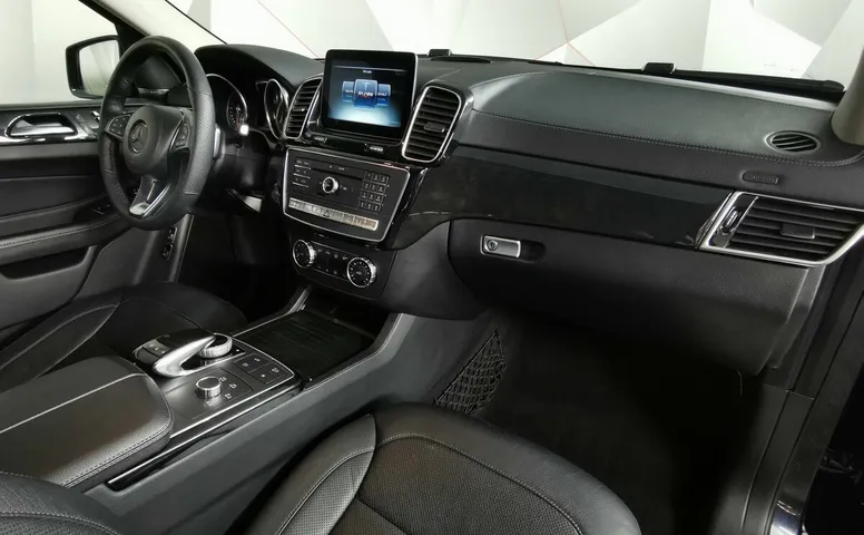 Mercedes-Benz GLS 400 4MATIC 9G-TRONIC (333 л.с.) Особая серия Синий