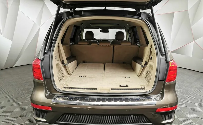 Mercedes-Benz GL GL 350 BlueTec 7G-Tronic Plus 4Matic (249 л.с.) Коричневый