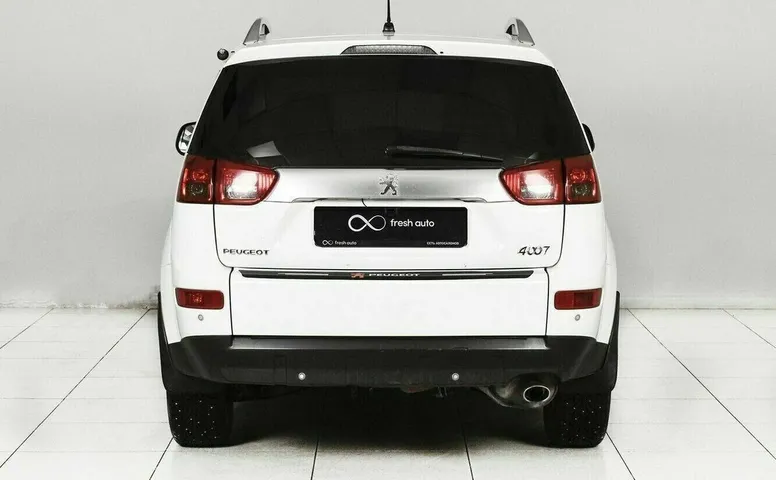 Peugeot 4007