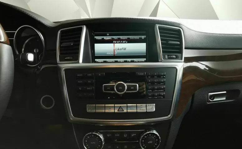 Mercedes-Benz GL GL 350 BlueTec 7G-Tronic Plus 4Matic (249 л.с.) Коричневый