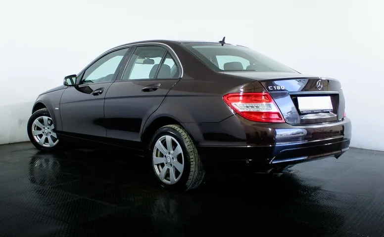 Mercedes-Benz C-Класс 180 BlueEFFICIENCY III (W204)