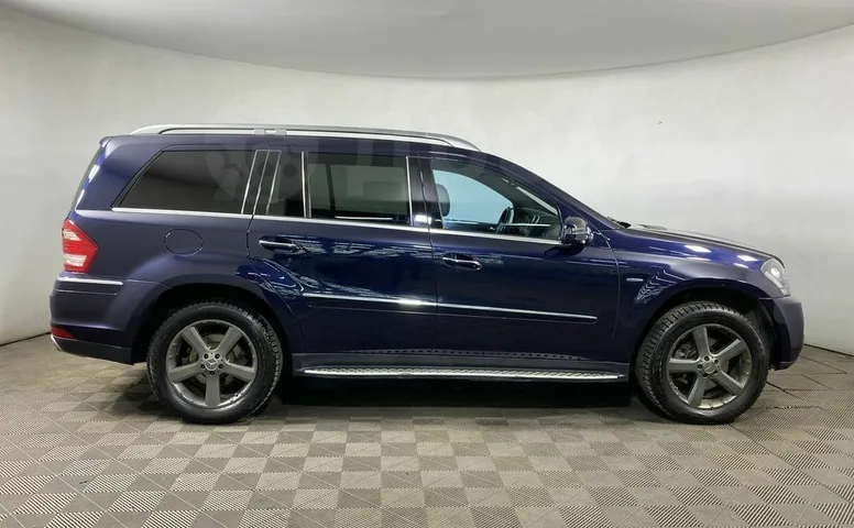 Mercedes-Benz GL-Class