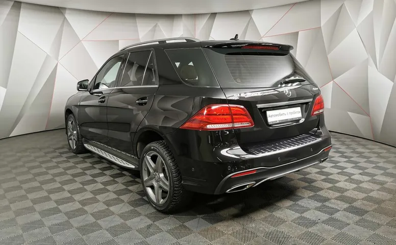 Mercedes-Benz GLE 350 d 4MATIC 9G-TRONIC (249 л.с.) Особая серия Черный