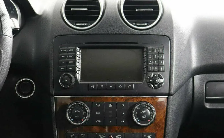 Mercedes-Benz M-Класс 3.0 Автомат