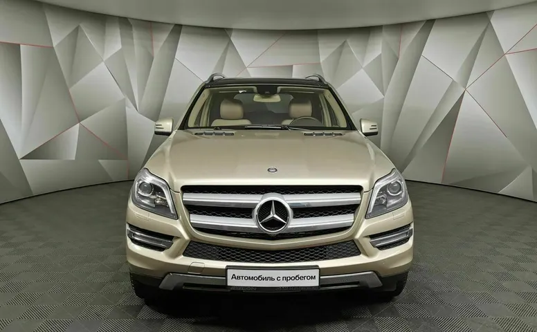 Mercedes-Benz GL GL 350 BlueTec 7G-Tronic Plus 4Matic (258 л.с.) Бежевый