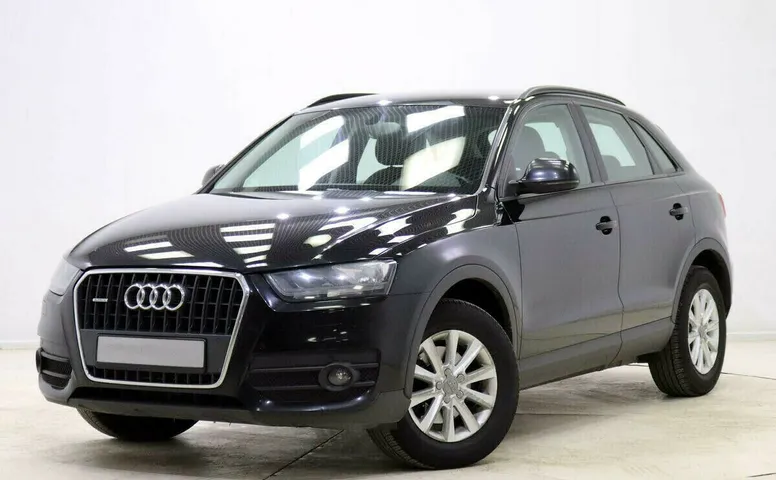 Audi Q3 I (8U)