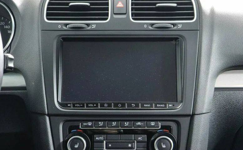 Volkswagen Golf 1.2 Робот