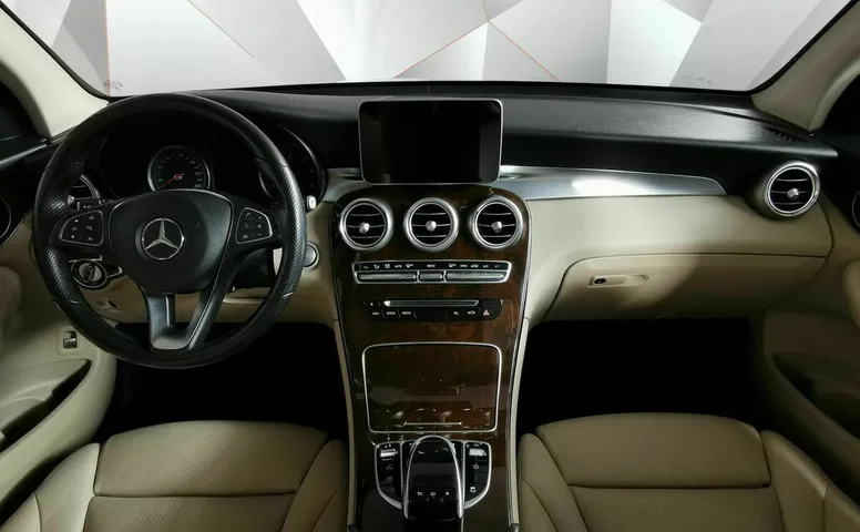 Mercedes-Benz GLC 250 d 9G-TRONIC 4MATIC (204 л.с.) Особая серия Черный