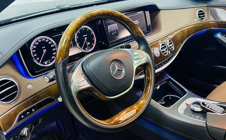 Mercedes-Benz S-Класс