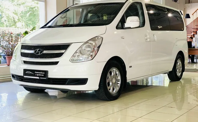 Hyundai Grand Starex