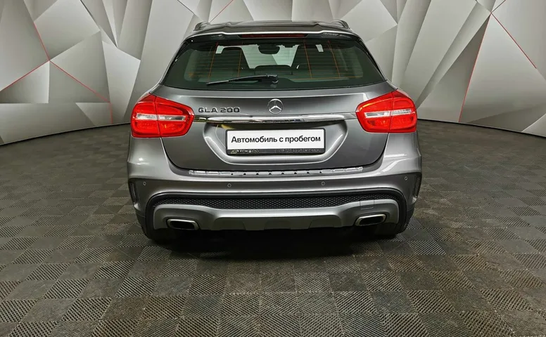 Mercedes-Benz GLA 200 7G-DCT (150 л.с.) Особая серия Серый