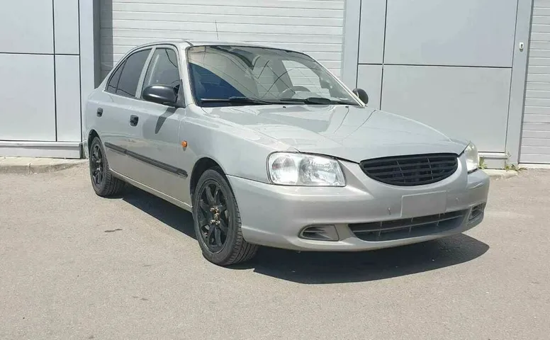 Hyundai ACCENT 1.5 MT (102 л.с.)