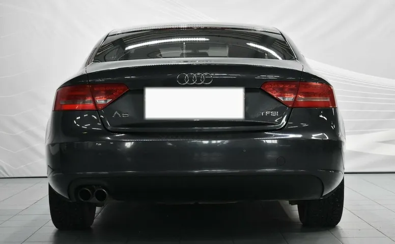 Audi A5 I (8T)