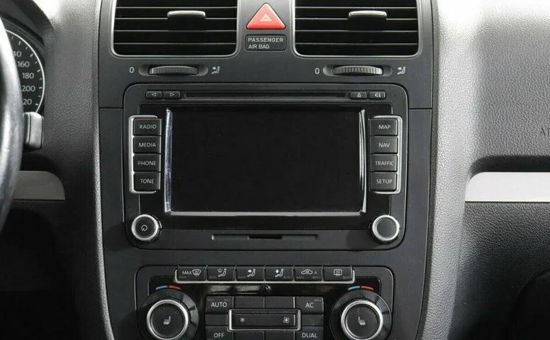 Volkswagen Jetta 1.6 Робот