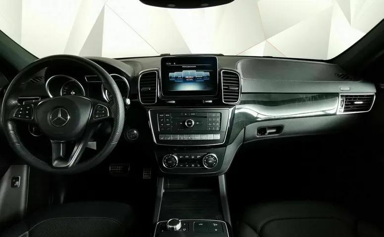 Mercedes-Benz GLE 400 4MATIC 9G-TRONIC (333 л.с.) Особая серия Черный
