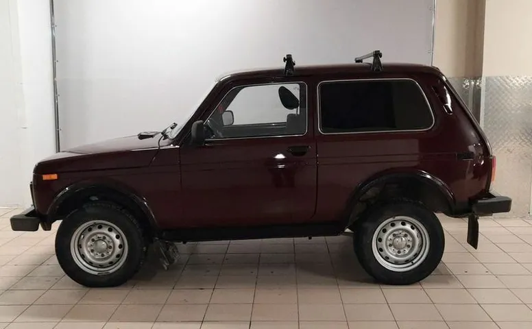 LADA (ВАЗ) 2121 1.7 MT (80 л.с.) 4WD