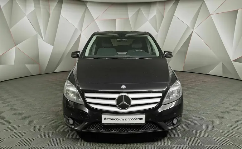 Mercedes-Benz B-Класс B 180 7G-DCT (122 л.с.) Черный