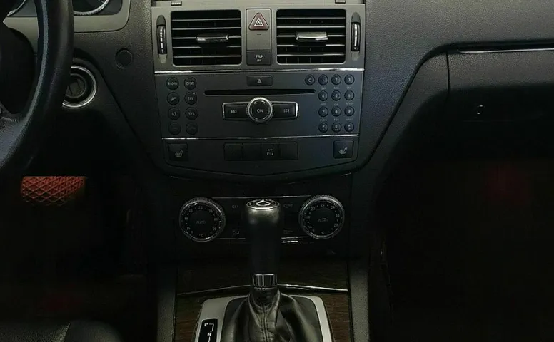 Mercedes-Benz C-klasse 250 III(W204)