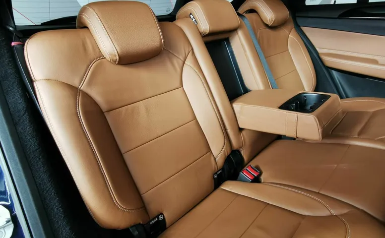 Mercedes-Benz GLE 300 4MATIC 7G-TRONIC Plus (249 л.с.) Особая серия Синий