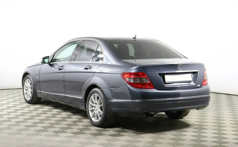 Mercedes-Benz C-Класс III (W204)
