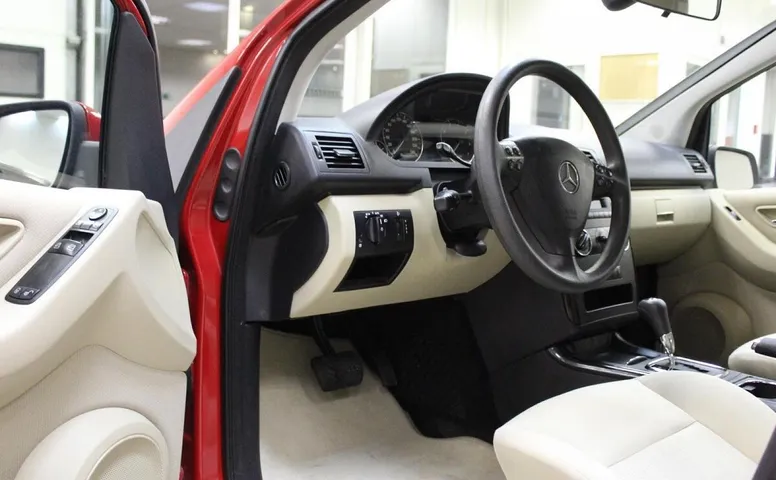 Mercedes-Benz A-klasse II (W169) Рестайлинг