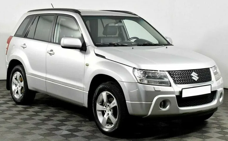 Suzuki Grand Vitara 2.0 Автомат