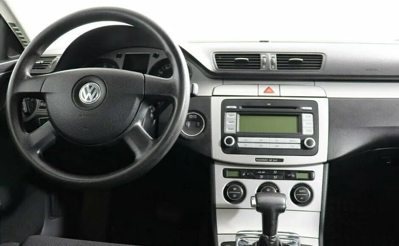 Volkswagen Passat 1.8 Робот