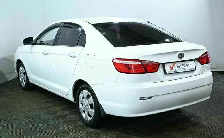 Lifan solano