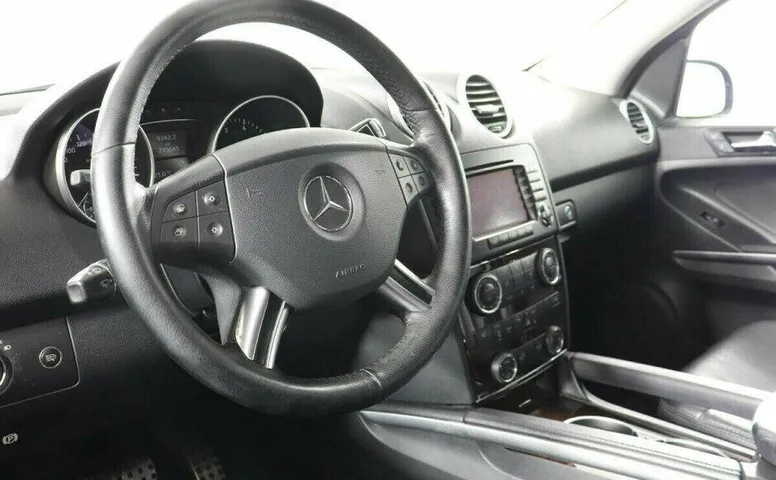 Mercedes-Benz M-Класс 3.5 Автомат