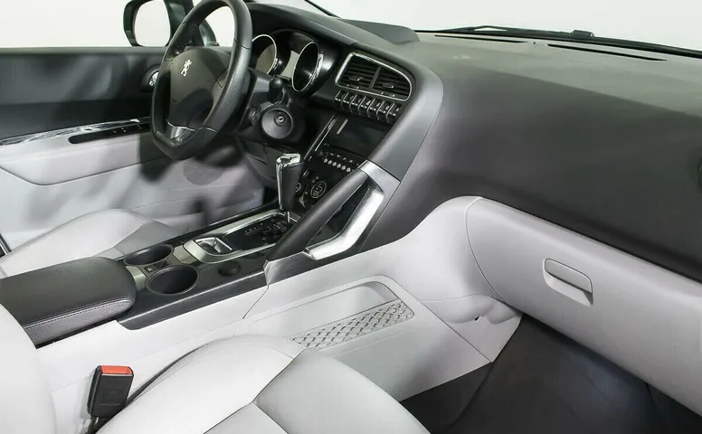 Peugeot 3008 I