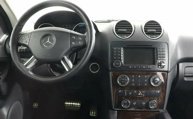 Mercedes-Benz M-Класс 3.5 Автомат