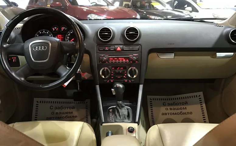 Audi A3 Sportback II (8P) Рестайлинг 1