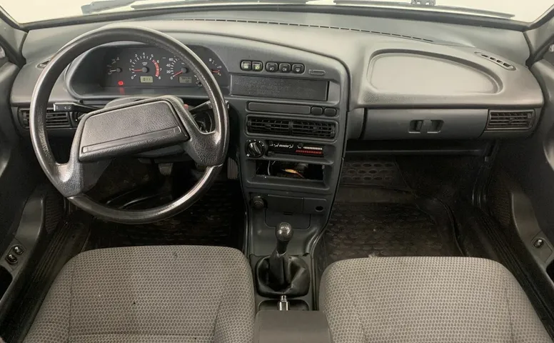 LADA (ВАЗ) 2114 1.6 MT (81 л.с.)
