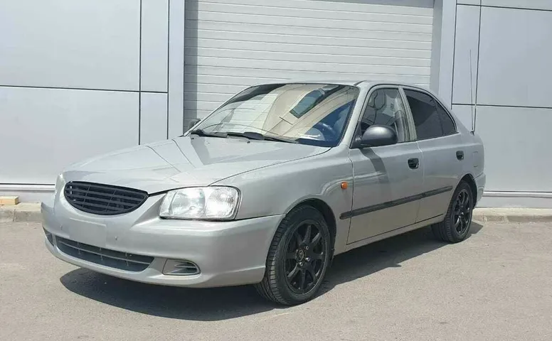 Hyundai ACCENT 1.5 MT (102 л.с.)