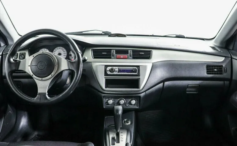 Mitsubishi Lancer 2.0 Автомат